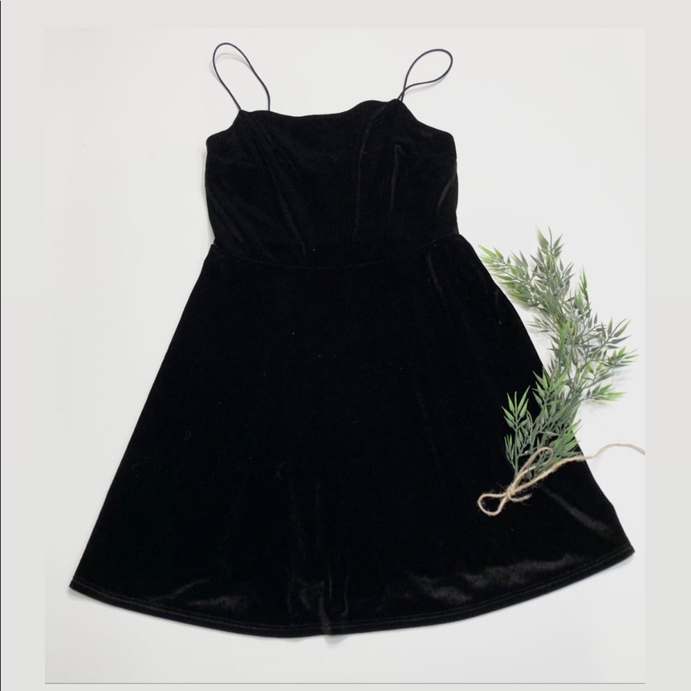 Urban Outfitters black velvet mini dress • S/P • like new